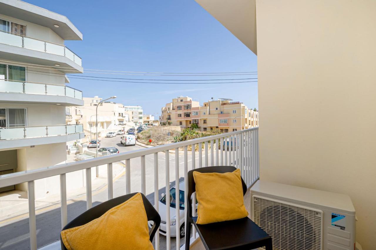 Summer Breeze Comfort Sunny Apartments Close To The Sandy Beaches - By Getawaysmalta Меллиеха Экстерьер фото