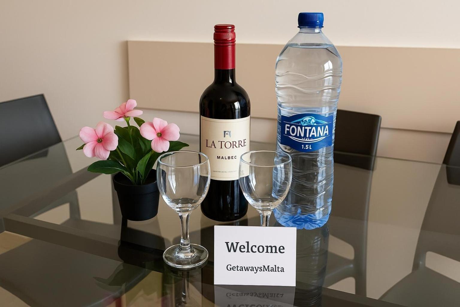 Summer Breeze Comfort Sunny Apartments Close To The Sandy Beaches - By Getawaysmalta Меллиеха Экстерьер фото